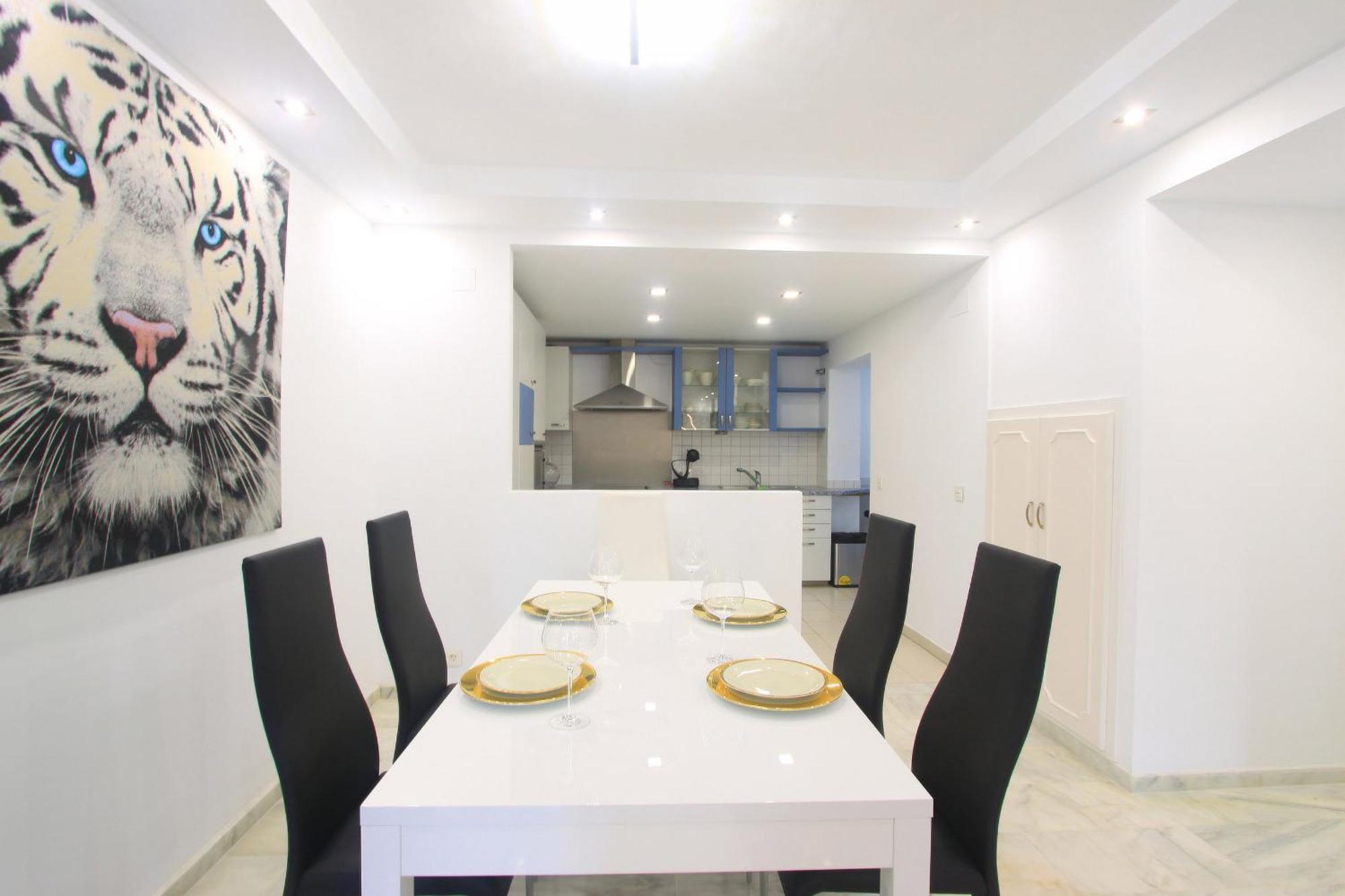 1080 Beachfront Penthouse 3 Floors Jacuzzi 2 Pools Wifi Roof Terrace 马尔韦利亚 外观 照片