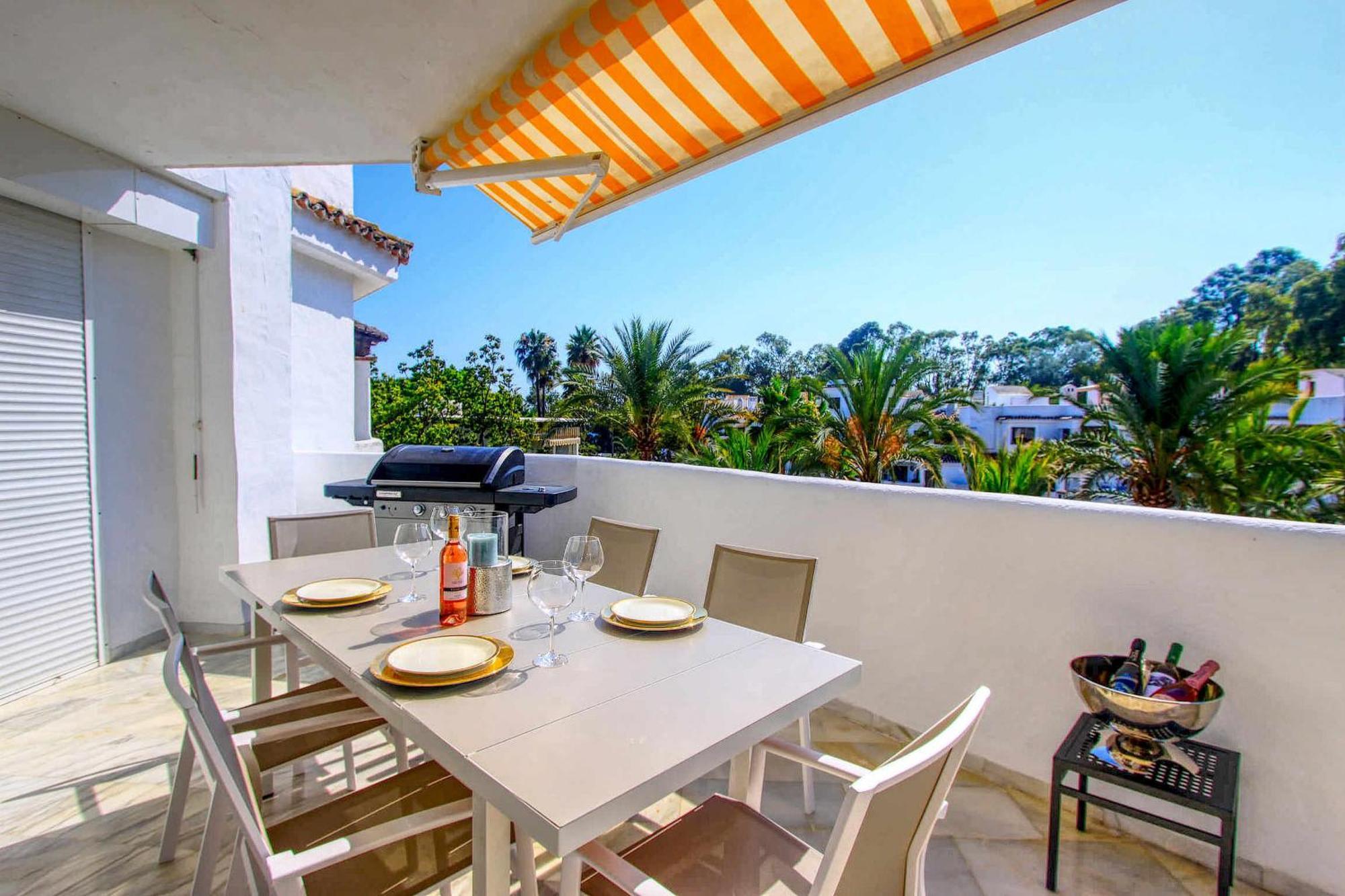 1080 Beachfront Penthouse 3 Floors Jacuzzi 2 Pools Wifi Roof Terrace 马尔韦利亚 外观 照片