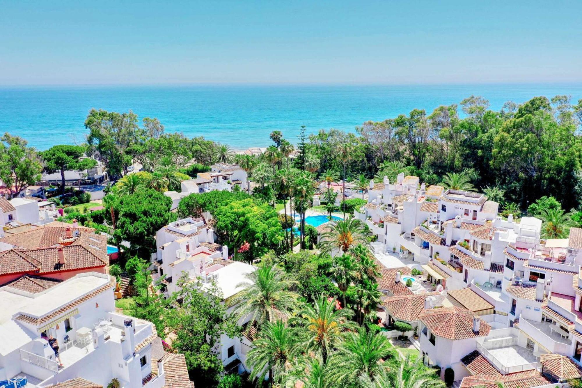 1080 Beachfront Penthouse 3 Floors Jacuzzi 2 Pools Wifi Roof Terrace 马尔韦利亚 外观 照片