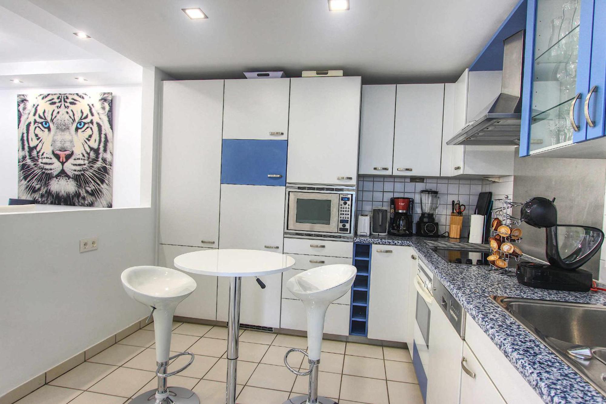 1080 Beachfront Penthouse 3 Floors Jacuzzi 2 Pools Wifi Roof Terrace 马尔韦利亚 外观 照片